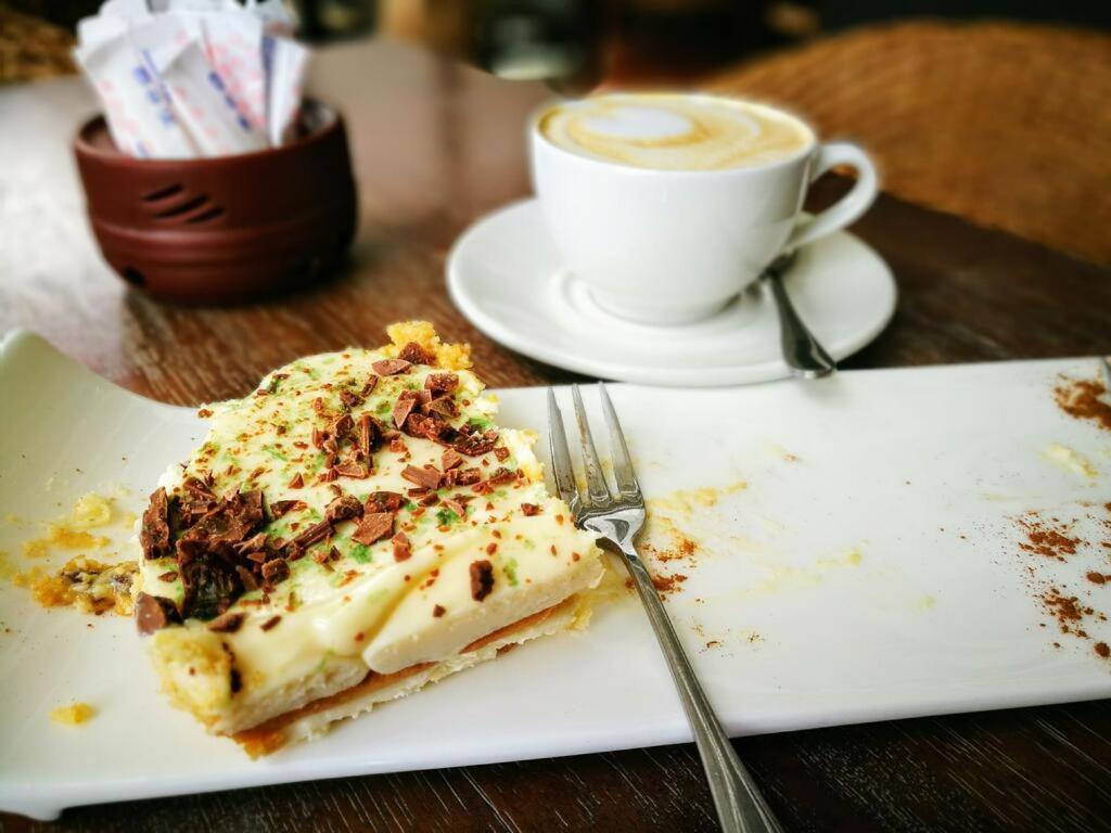 Thanda Tau Roadside Екстериор снимка
